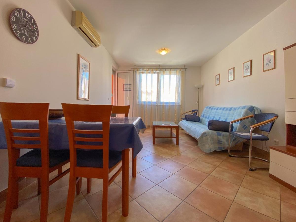 Vesna S Apartment Novigrad Istria Exterior foto