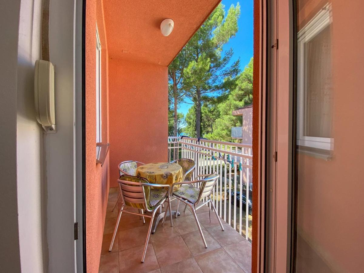 Vesna S Apartment Novigrad Istria Exterior foto